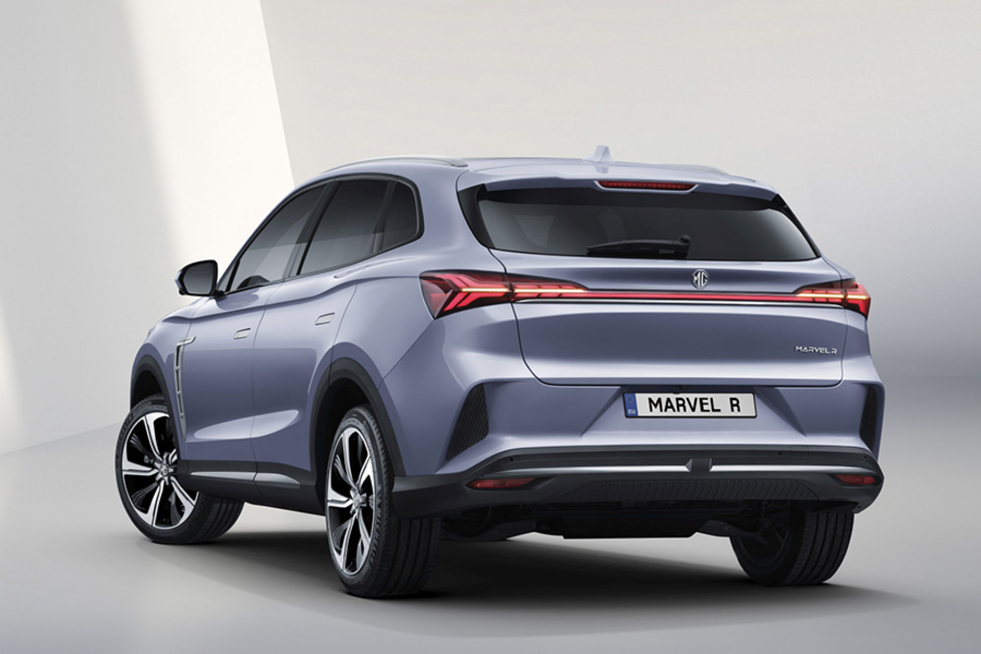 Marvel R EV - фото 3